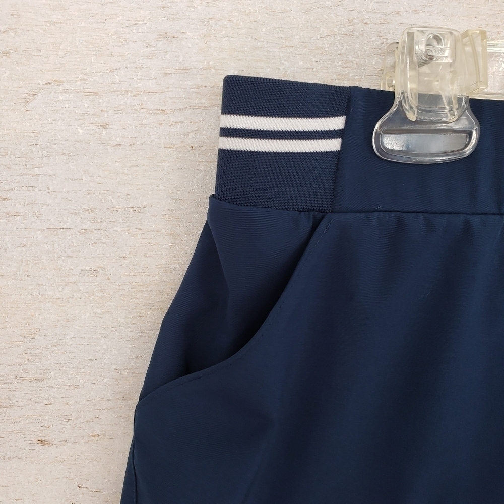 Tee Time women US Large navy skort stretch Poly Spandex stretch white accents - Picture 2 of 9